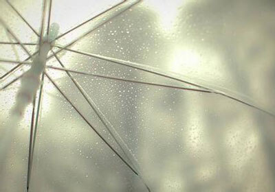 刘易斯亮相首秀，携手球队迎接新挑战